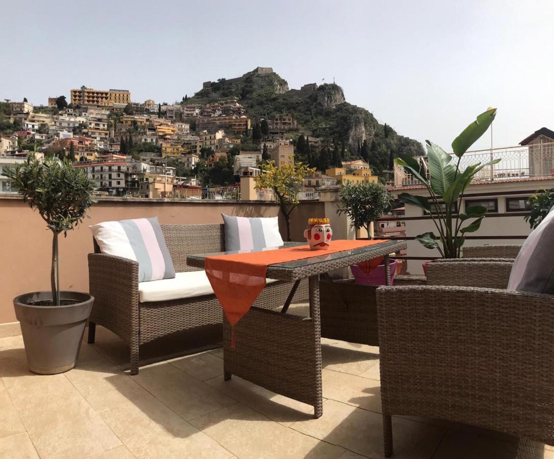 Casa-Lino Delizioso Appartamento Centro ตาออร์มินา ภายนอก รูปภาพ